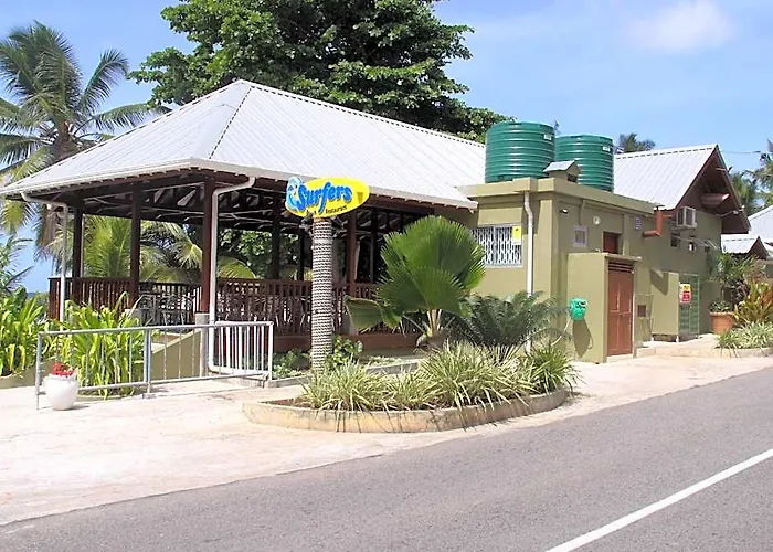 Hotel Surfers Self Catering Anse Forbans Beach