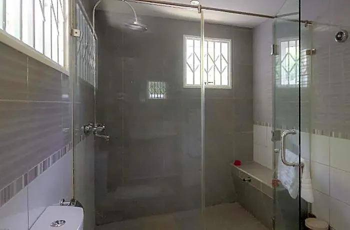 Surfers Self Catering