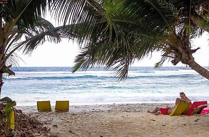 Surfers Self Catering 5*
