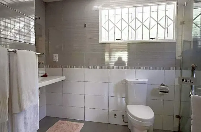 Surfers Self Catering Hotel